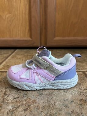 NWOT Carter's Every Step Rogan baby girls shoes sz 5.5